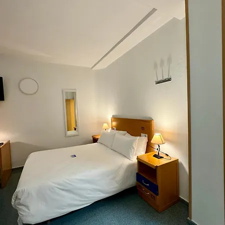 ホテル Residencia Mediterraneo 3*