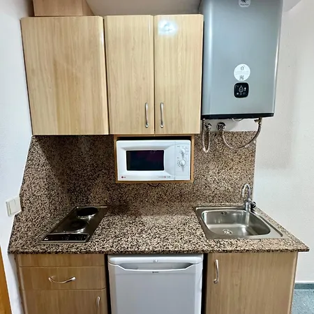 Residencia Mediterraneo ホテル