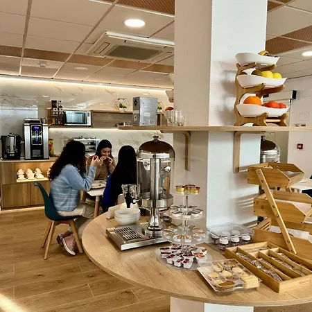 ホテル Residencia Mediterraneo 3*