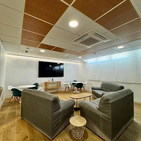 Residencia Mediterraneo ホテル